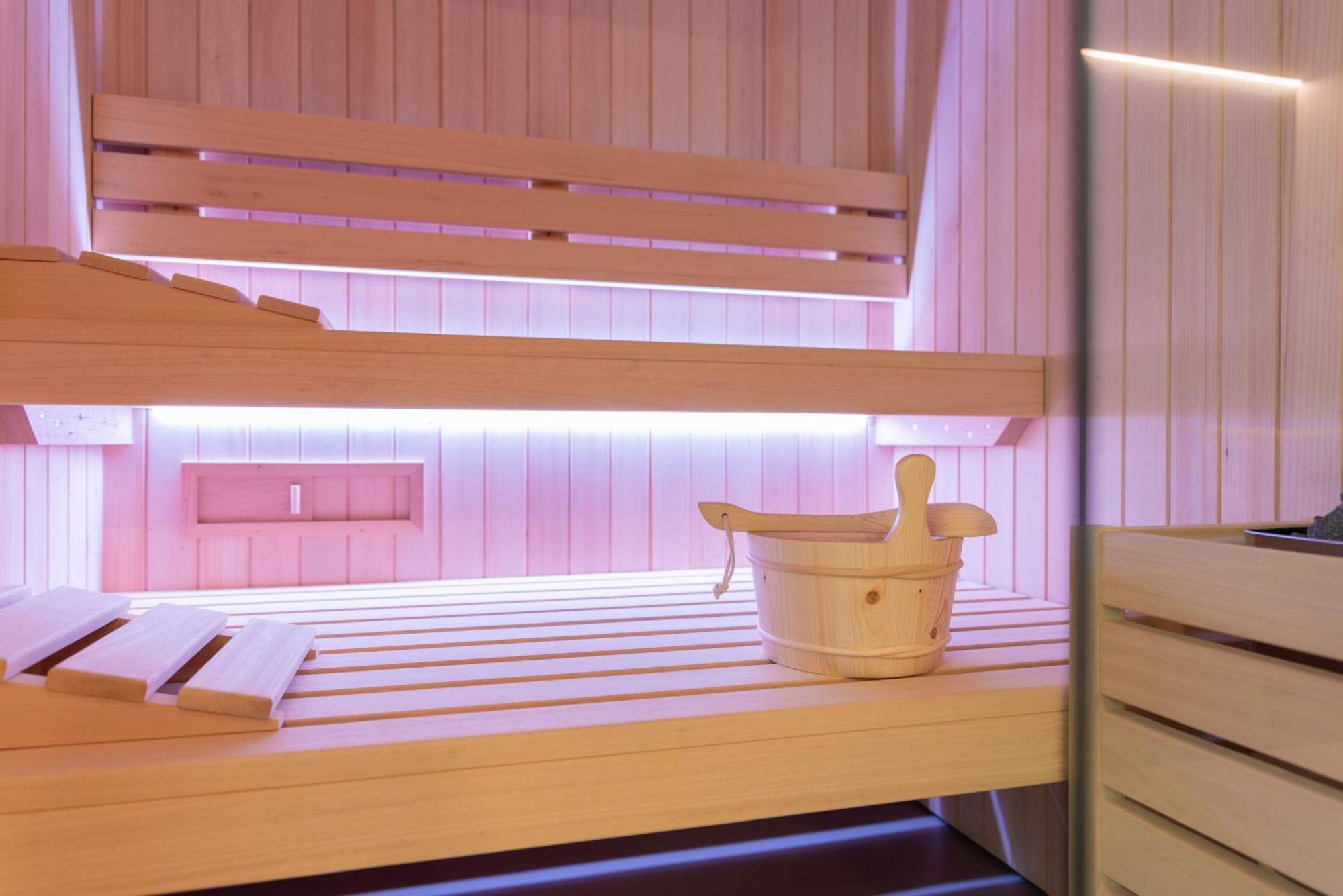 Vital Hotel Flora Comano Terme Eksteriør billede